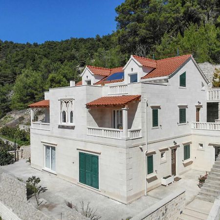 Villa Mar 1 - Luxury Apartments プチシャ エクステリア 写真