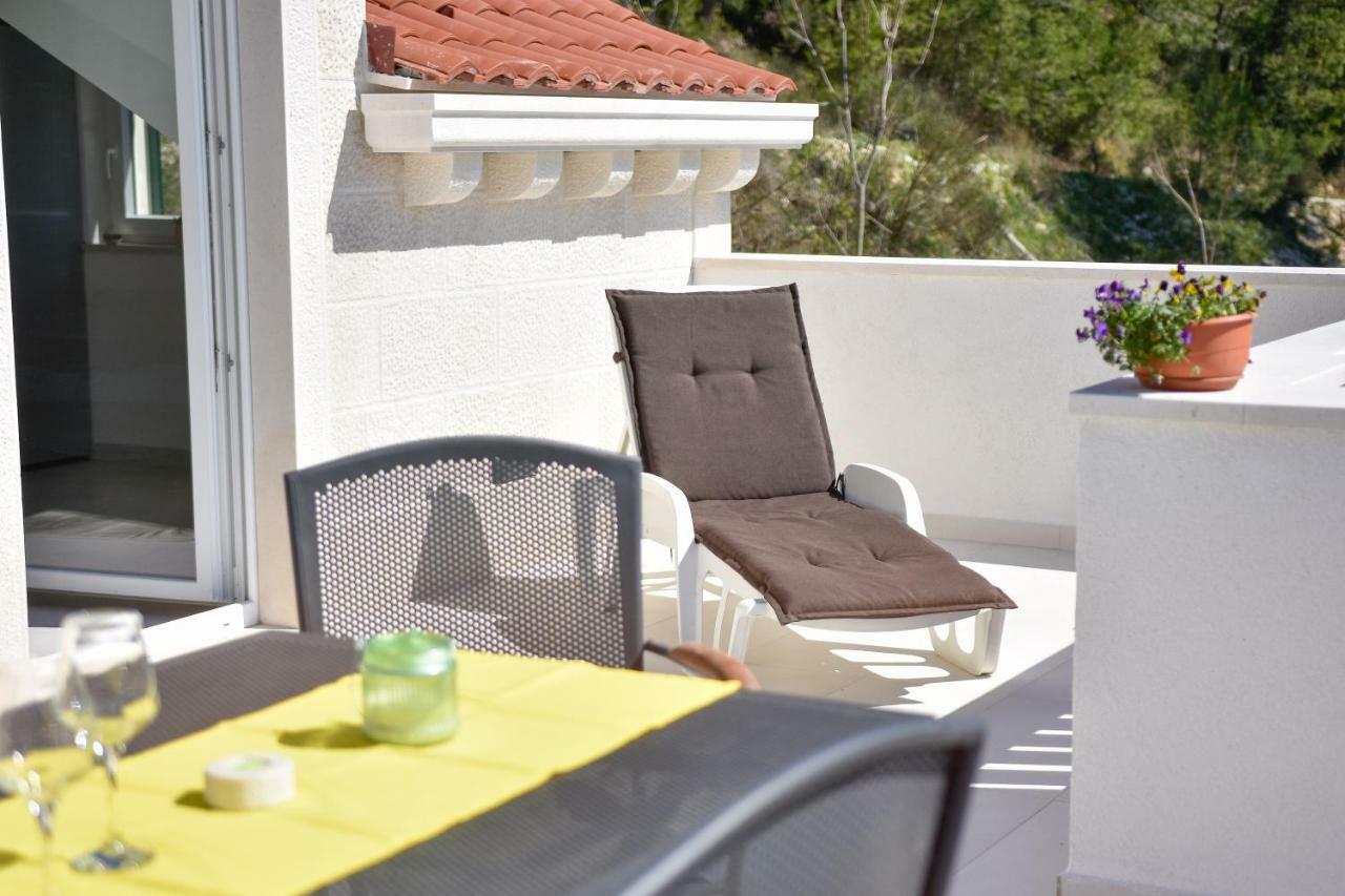 Villa Mar 1 - Luxury Apartments プチシャ エクステリア 写真