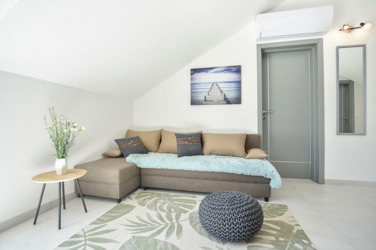Villa Mar 1 - Luxury Apartments プチシャ エクステリア 写真