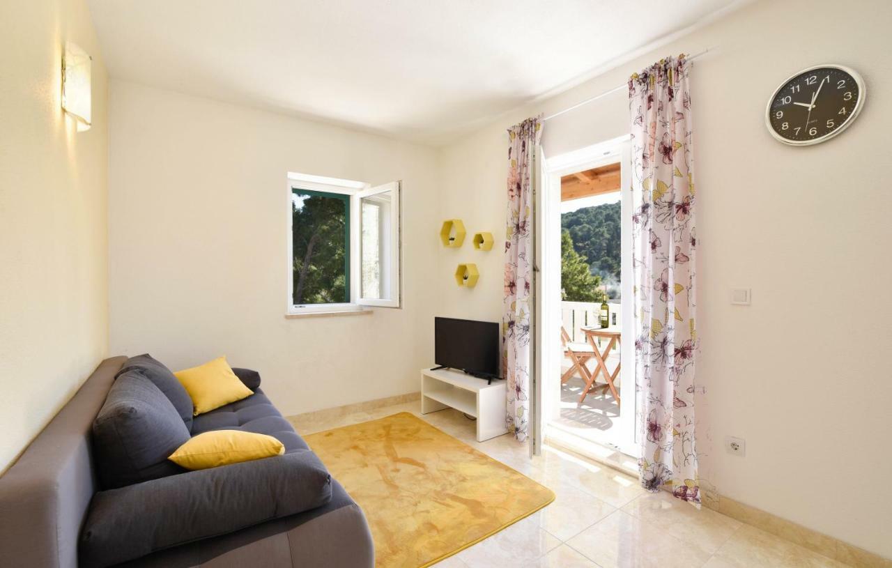 Villa Mar 1 - Luxury Apartments プチシャ エクステリア 写真