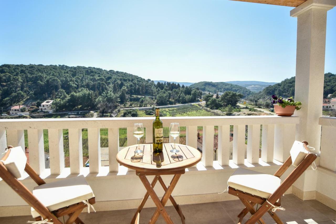 Villa Mar 1 - Luxury Apartments プチシャ エクステリア 写真