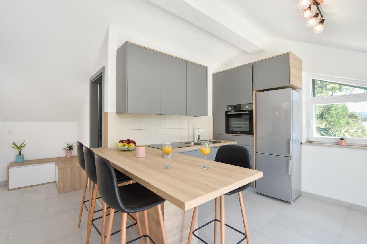 Villa Mar 1 - Luxury Apartments プチシャ エクステリア 写真