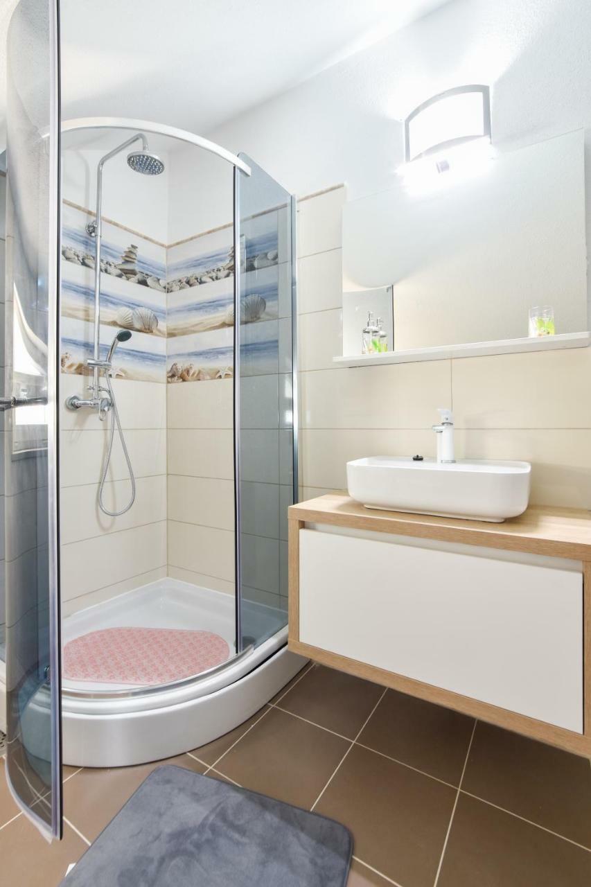 Villa Mar 1 - Luxury Apartments プチシャ エクステリア 写真